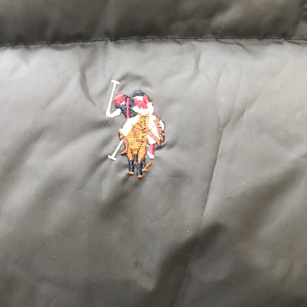 Vest - Picture 5 of 5